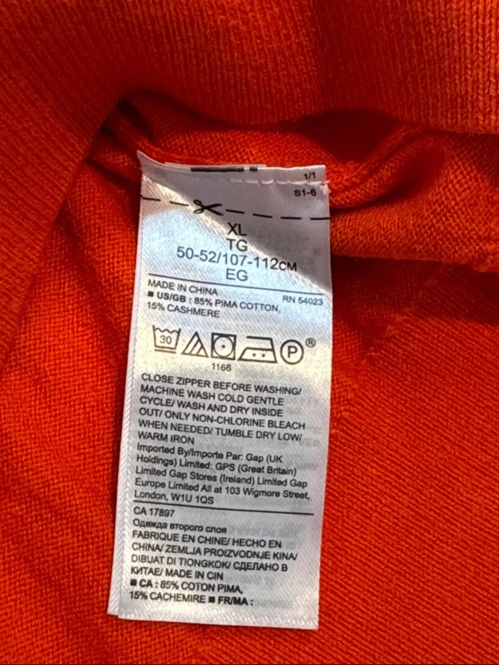 Banana Republic Men's Bright Orange Quarter-Zip Sweater; size XL